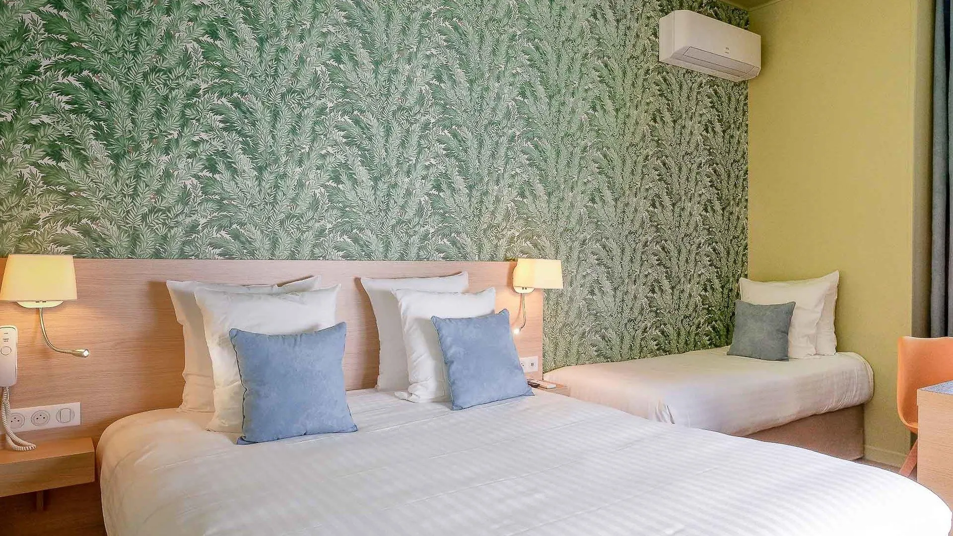 Hotel Du Centre, Un Hotel Ammi Ницца 2*,  Франция